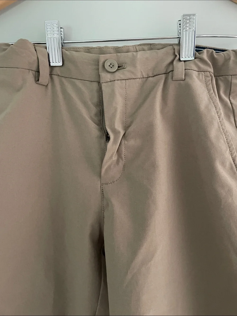 Vineyard Vines Tan Flat-Front boys size:10 Shorts